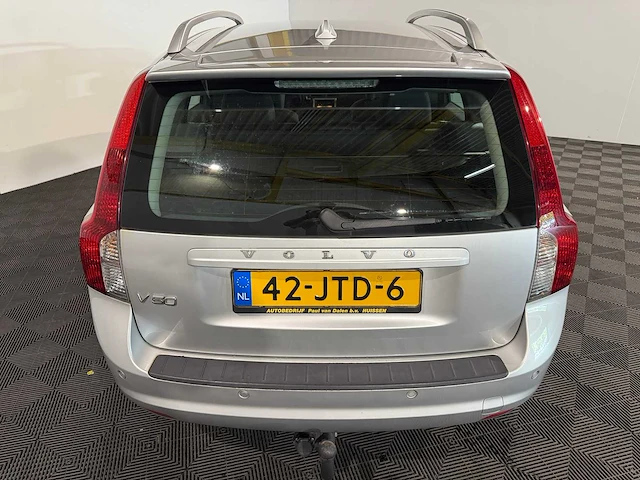 Volvo v50 1.6d drive, 42-jtd-6 - afbeelding 7 van  13