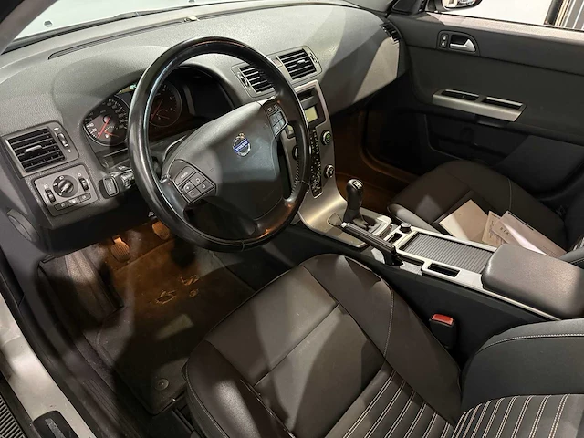 Volvo v50 1.6d drive, 42-jtd-6 - afbeelding 12 van  13