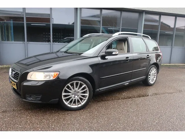 Volvo v50 1.6d edition ii, 29-zl-pk - afbeelding 1 van  15