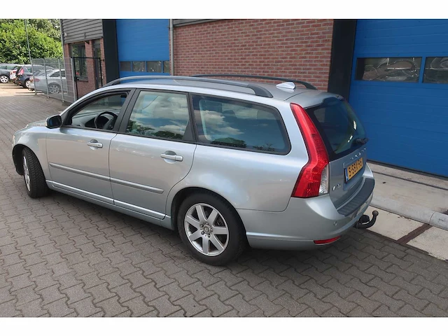 Volvo v50 1.8f momentum, 5-sbx-96 - afbeelding 7 van  14