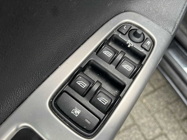 Volvo v50 1.8f summum 2008 | 26-gsn-9 i - afbeelding 11 van  25