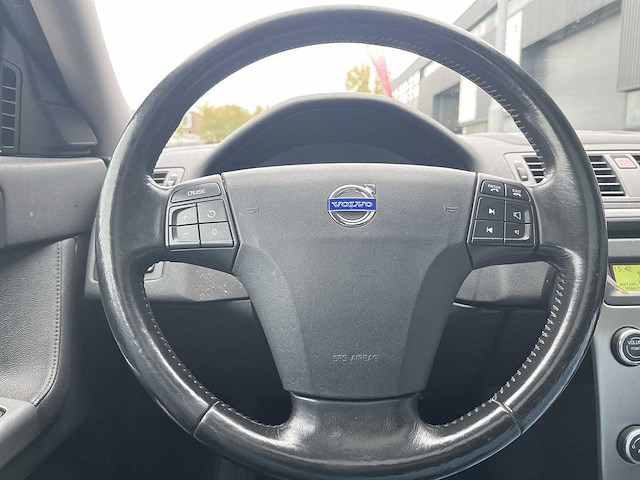 Volvo v50 1.8f summum 2008 | 26-gsn-9 i - afbeelding 12 van  25