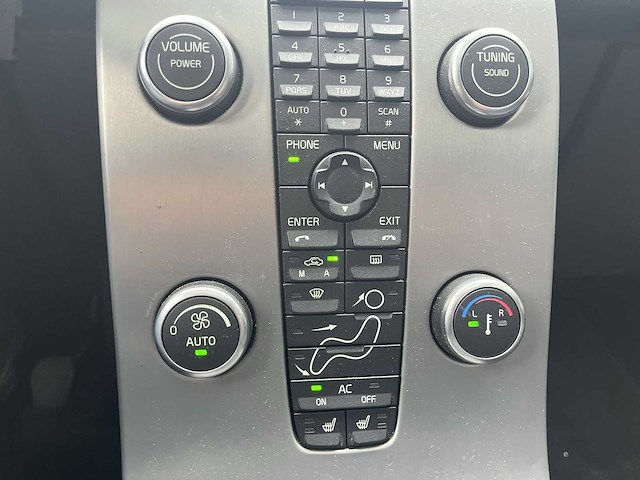 Volvo v50 1.8f summum 2008 | 26-gsn-9 i - afbeelding 15 van  25