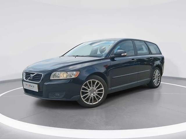 Volvo v50 2.0 sport 2010 | 73-ltz-5 i - afbeelding 1 van  31