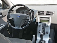 Volvo v50 2.0 sport 2010 | 73-ltz-5 i - afbeelding 20 van  31