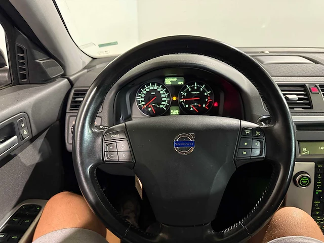 Volvo v50 2.0 sport, 36-nks-1 - afbeelding 2 van  14