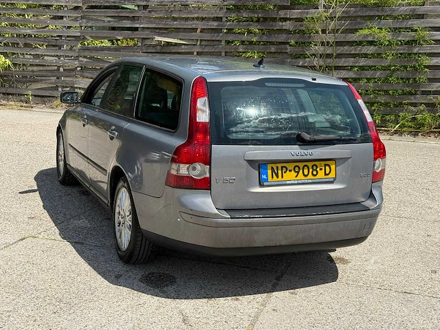 Volvo v50 2.0d, np-908-d - afbeelding 5 van  10