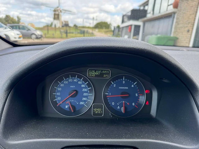 Volvo v50 2.0d r-design leder clima momentum 9-sbt-71 - afbeelding 15 van  22