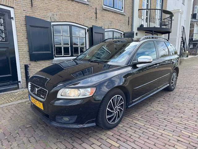 Volvo v50 2.0d r-design leder clima momentum 9-sbt-71 - afbeelding 2 van  22