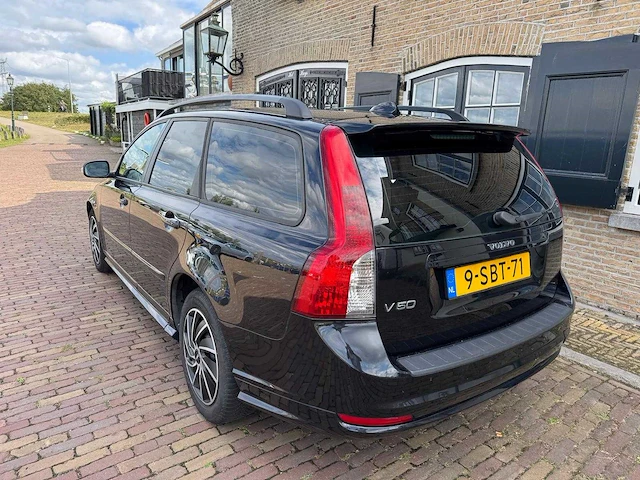 Volvo v50 2.0d r-design leder clima momentum 9-sbt-71 - afbeelding 4 van  22