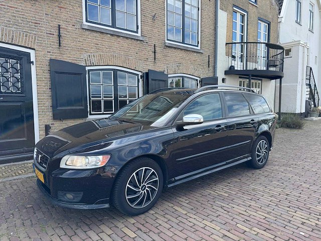 Volvo v50 2.0d r-design leder clima momentum 9-sbt-71 - afbeelding 18 van  22