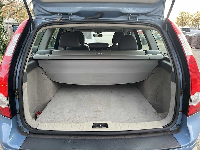 Volvo v50 2.4 2004 | h-185-nk - afbeelding 11 van  22