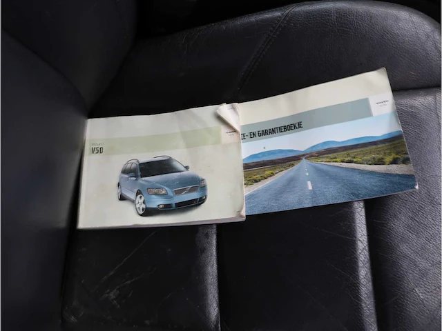 Volvo v50 2.4i elite 2004, 58-nx-dx - afbeelding 16 van  30