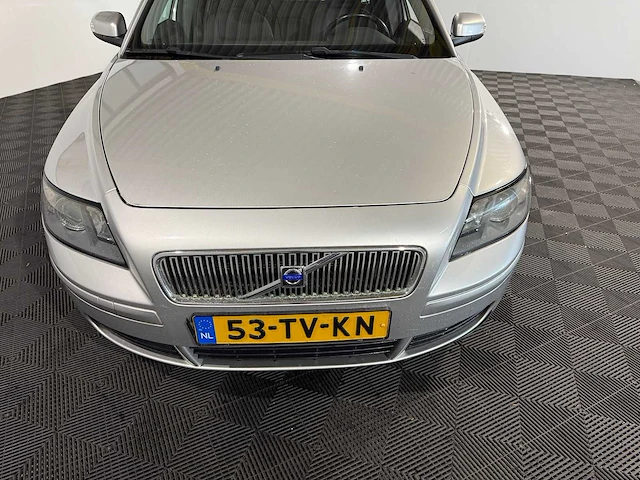 Volvo v50 2.4i kinetic, 53-tv-kn - afbeelding 9 van  17