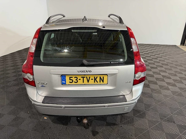 Volvo v50 2.4i kinetic, 53-tv-kn - afbeelding 11 van  17