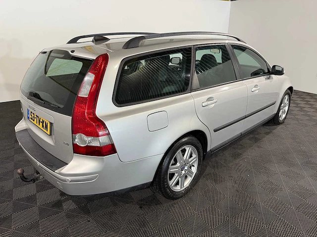 Volvo v50 2.4i kinetic, 53-tv-kn - afbeelding 13 van  17