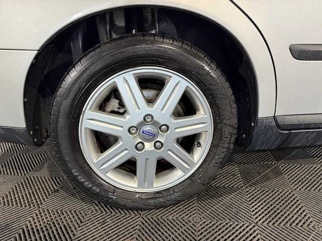 Volvo v50 2.4i kinetic, 53-tv-kn - afbeelding 14 van  17