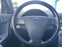 Volvo v50 2.4i momentum | 87-gtl-7 i - afbeelding 2 van  28