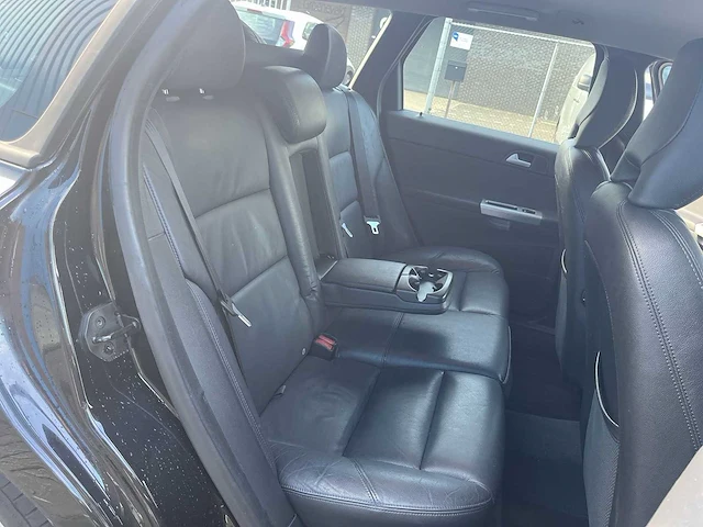 Volvo v50 2.4i momentum | 87-gtl-7 i - afbeelding 14 van  28