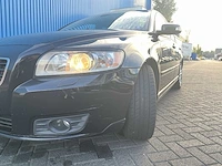 Volvo v50 2.4i momentum | 87-gtl-7 i - afbeelding 21 van  28