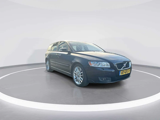 Volvo v50 2.4i momentum | 87-gtl-7 i - afbeelding 12 van  28