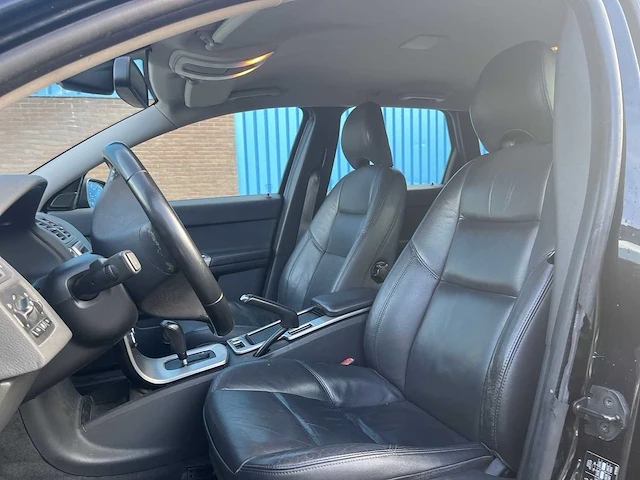 Volvo v50 2.4i momentum | 87-gtl-7 i - afbeelding 23 van  28
