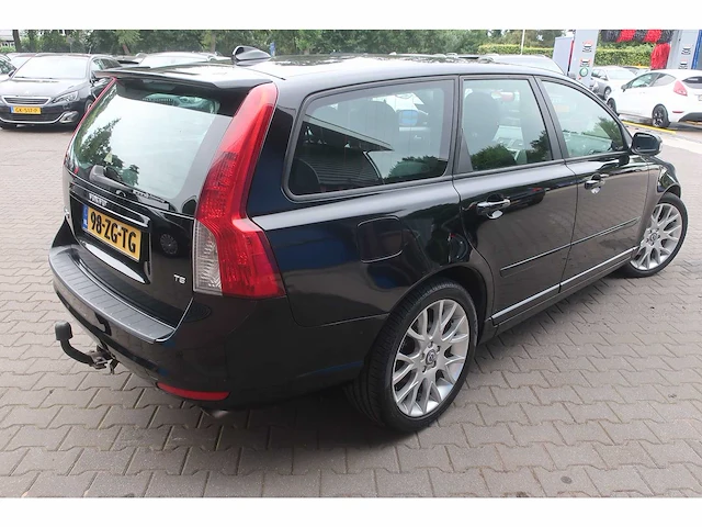 Volvo v50 2.5 t5 kinetic, 98-zg-tg - afbeelding 9 van  15