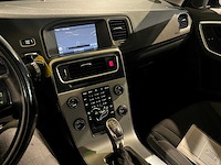 Volvo v60 1.6 t3 automaat r-design, 3-kkp-92 - afbeelding 4 van  14