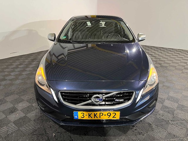 Volvo v60 1.6 t3 automaat r-design, 3-kkp-92 - afbeelding 6 van  14