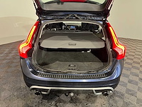 Volvo v60 1.6 t3 automaat r-design, 3-kkp-92 - afbeelding 9 van  14