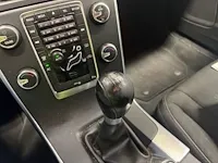 Volvo v60 1.6 t3 kinetic, 71-sgh-2 - afbeelding 4 van  15