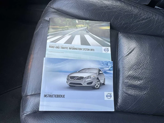 Volvo v60 1.6 t3 kinetic car 2012 | 27-xfl-2 i - afbeelding 13 van  20
