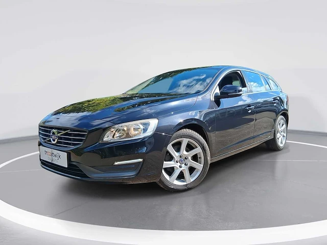 Volvo v60 1.6 t3 momentum 2015 | gb-293-z - afbeelding 1 van  35