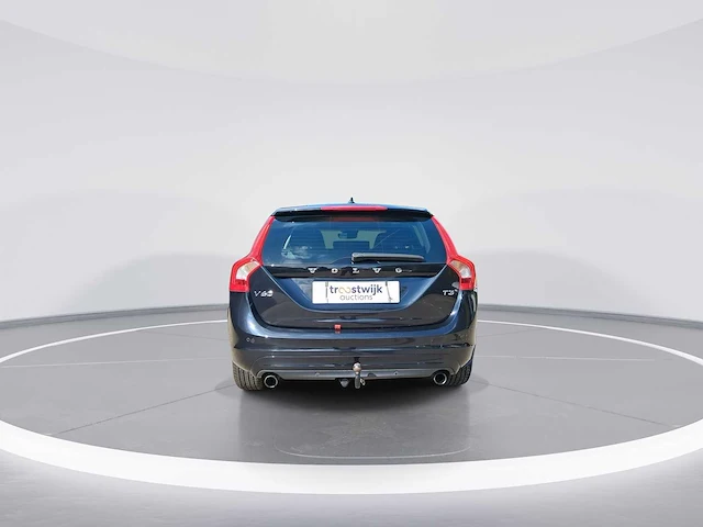 Volvo v60 1.6 t3 momentum 2015 | gb-293-z - afbeelding 33 van  35