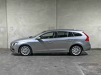 Volvo v60 1.6 t3 r-design 150pk 2012 (origineel-nl), 34-xls-4 - afbeelding 10 van  42