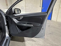 Volvo v60 1.6 t3 r-design 150pk 2012 (origineel-nl), 34-xls-4 - afbeelding 32 van  42