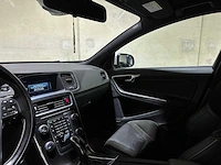 Volvo v60 1.6 t3 r-design 150pk 2015, 5-ztk-58 - afbeelding 13 van  39