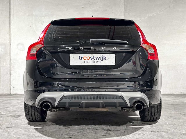 Volvo v60 1.6 t3 r-design 150pk 2015, 5-ztk-58 - afbeelding 4 van  39