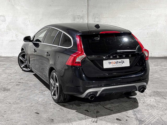 Volvo v60 1.6 t3 r-design 150pk 2015, 5-ztk-58 - afbeelding 7 van  39