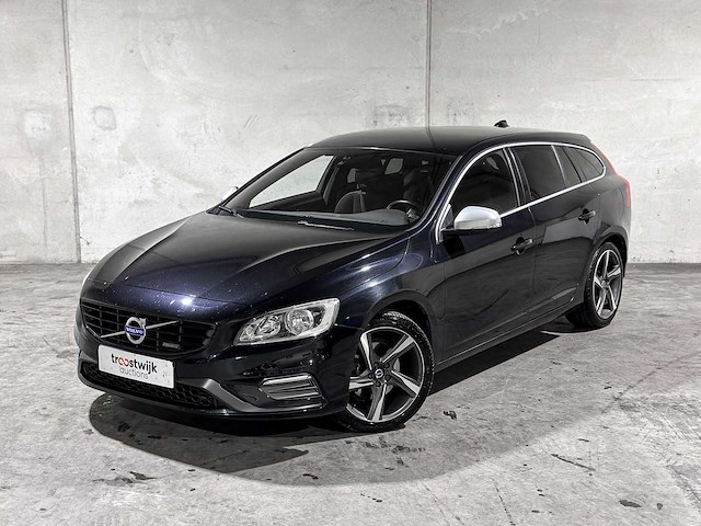 Volvo v60 1.6 t3 r-design 150pk 2015, 5-ztk-58 - afbeelding 34 van  39