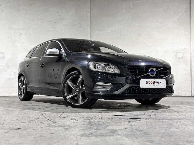 Volvo v60 1.6 t3 r-design 150pk 2015, 5-ztk-58 - afbeelding 37 van  39