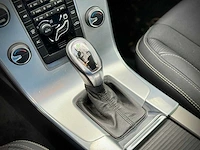 Volvo v60 1.6 t3 r-design automaat, 9-kkx-82! - afbeelding 7 van  16