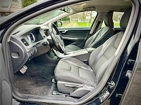 Volvo v60 1.6 t3 r-design automaat, 9-kkx-82! - afbeelding 12 van  16