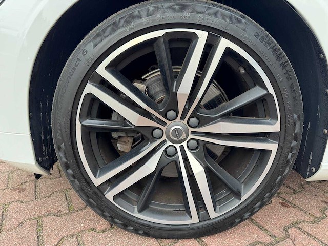 Volvo v60 2.0 b3 163pk mom. adv. k-285-dk - afbeelding 17 van  26