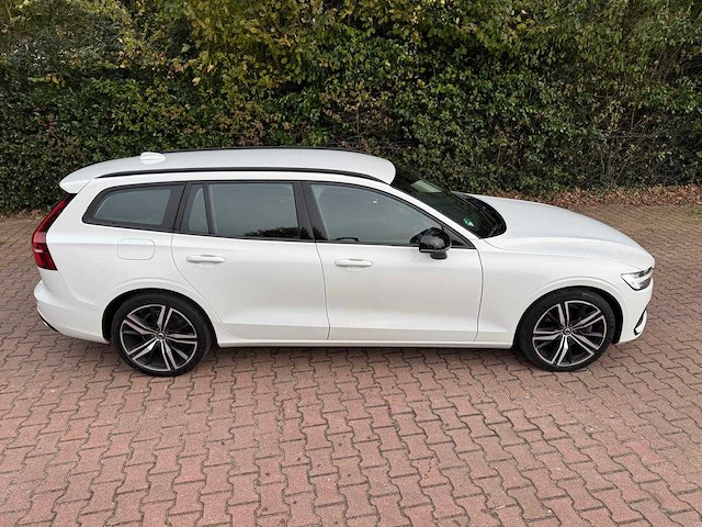 Volvo v60 2.0 b3 163pk mom. adv. k-285-dk - afbeelding 24 van  26