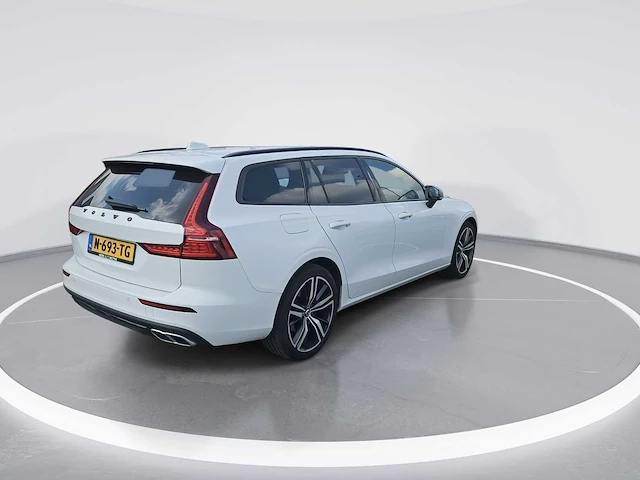 Volvo v60 2.0 b3 momentum advantage car 2022 | n-693-tg - afbeelding 2 van  8