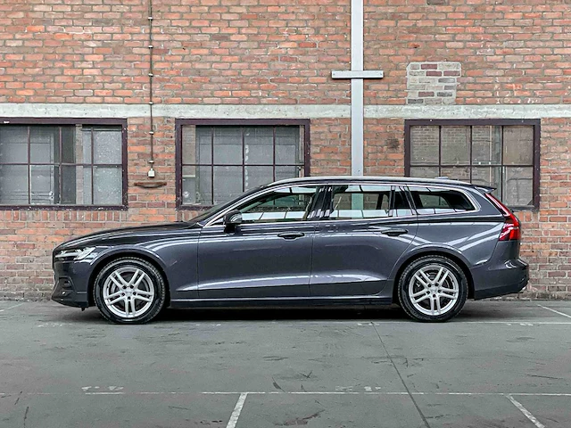 Volvo v60 2.0 b4 r-design 197pk 2021, t-835-rk - afbeelding 7 van  42