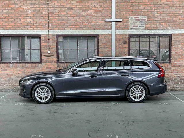 Volvo v60 2.0 b4 r-design 197pk 2021, t-835-rk - afbeelding 8 van  42