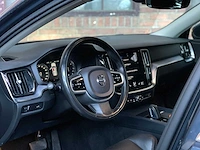Volvo v60 2.0 b4 r-design 197pk 2021, t-835-rk - afbeelding 9 van  42