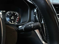 Volvo v60 2.0 b4 r-design 197pk 2021, t-835-rk - afbeelding 16 van  42